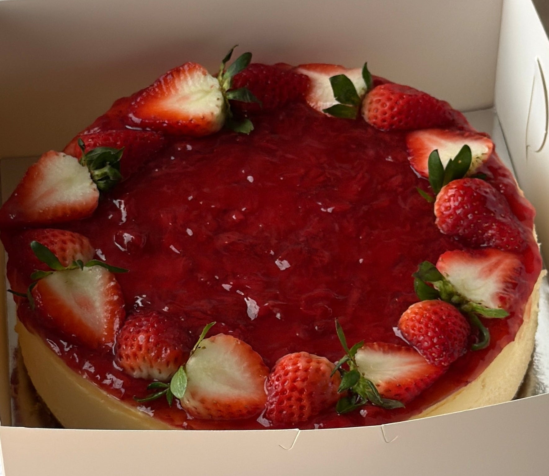 Classic Strawberry Cheesecake